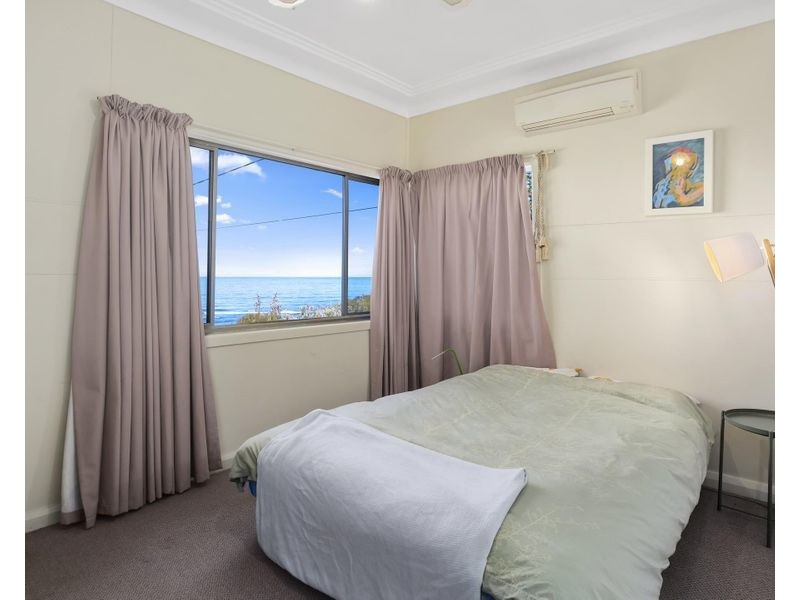 14 Lawrence Hargrave Drive, Austinmer NSW 2515