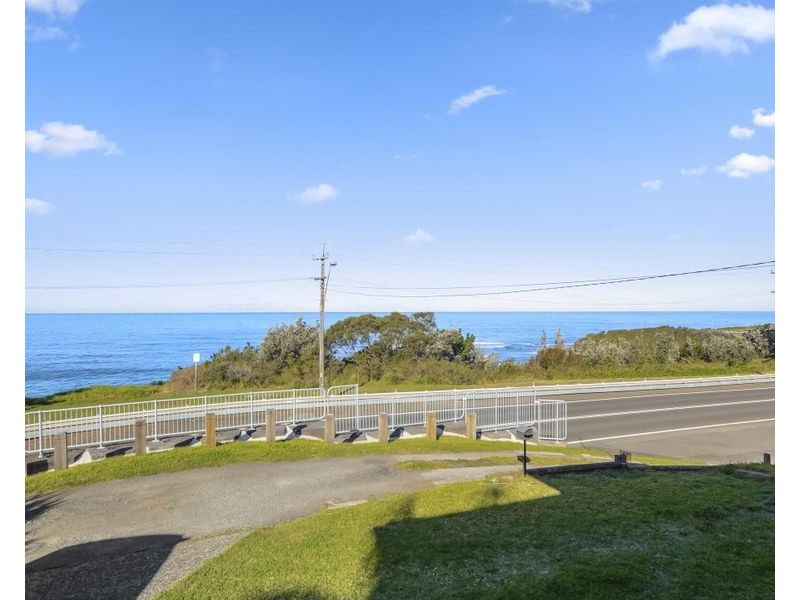 14 Lawrence Hargrave Drive, Austinmer NSW 2515