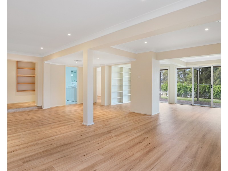 57 Rushton Drive, Kanahooka NSW 2530