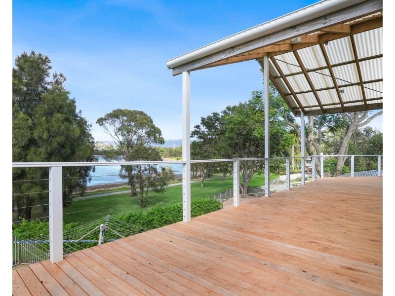 57 Rushton Drive, Kanahooka NSW 2530