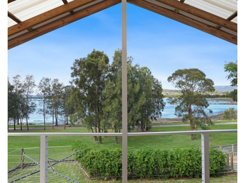 57 Rushton Drive, Kanahooka NSW 2530