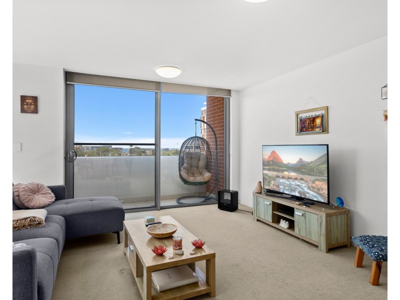 505/27 Atchison Street, Wollongong NSW 2500