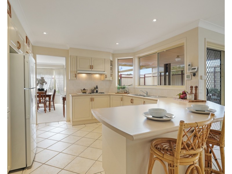 8 Kerang Court, Horsley NSW 2530