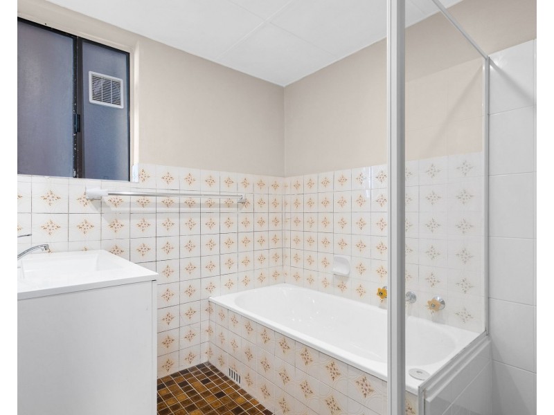 8/23-25 Church Street, Wollongong NSW 2500