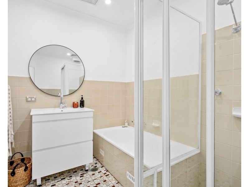 1/6-8 Elliotts Road, Fairy Meadow NSW 2519