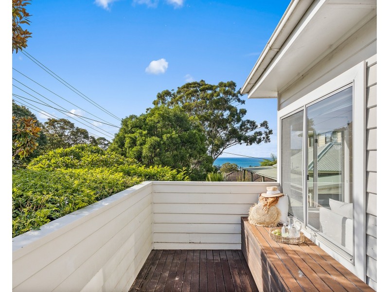 25 Mount Gilead Road, Thirroul NSW 2515