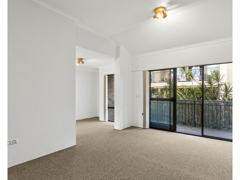4/13 Bode Avenue, Wollongong NSW 2500