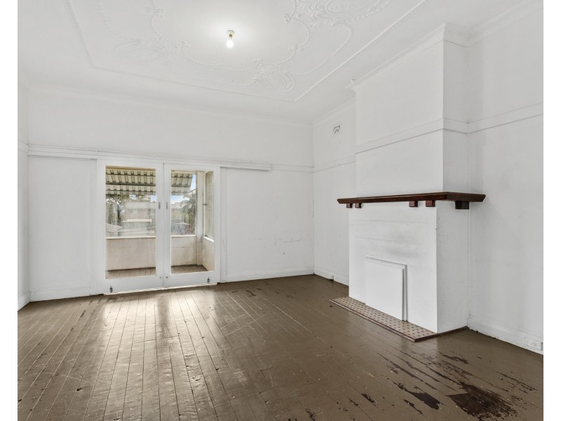 27 Bourke Street, North Wollongong NSW 2500