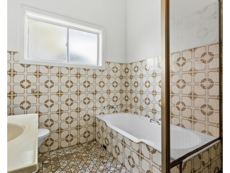 27 Bourke Street, North Wollongong NSW 2500