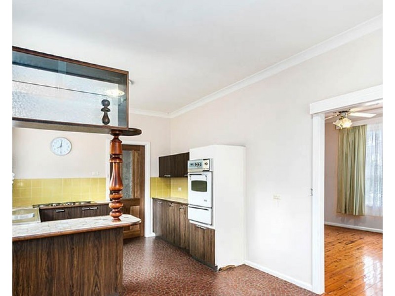 14 Koloona Avenue, Figtree NSW 2525
