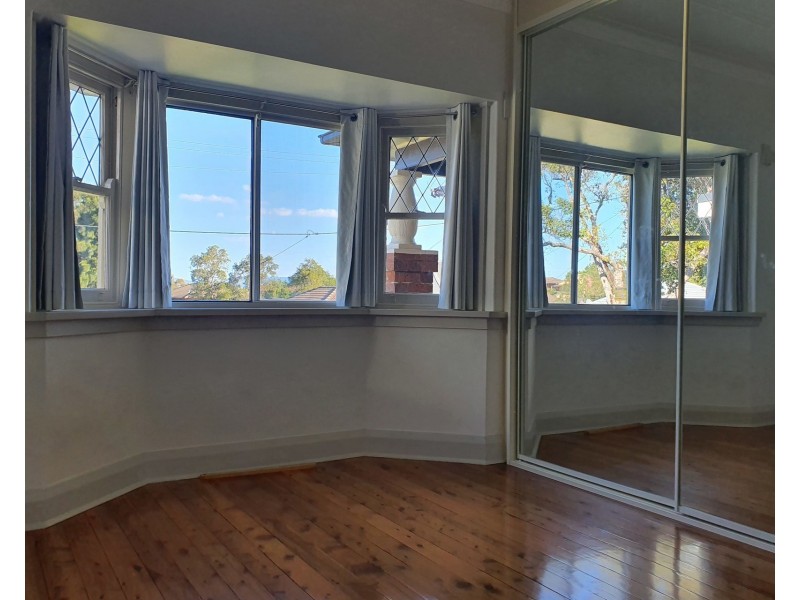 11 Oxlade Street, Warrawong NSW 2502