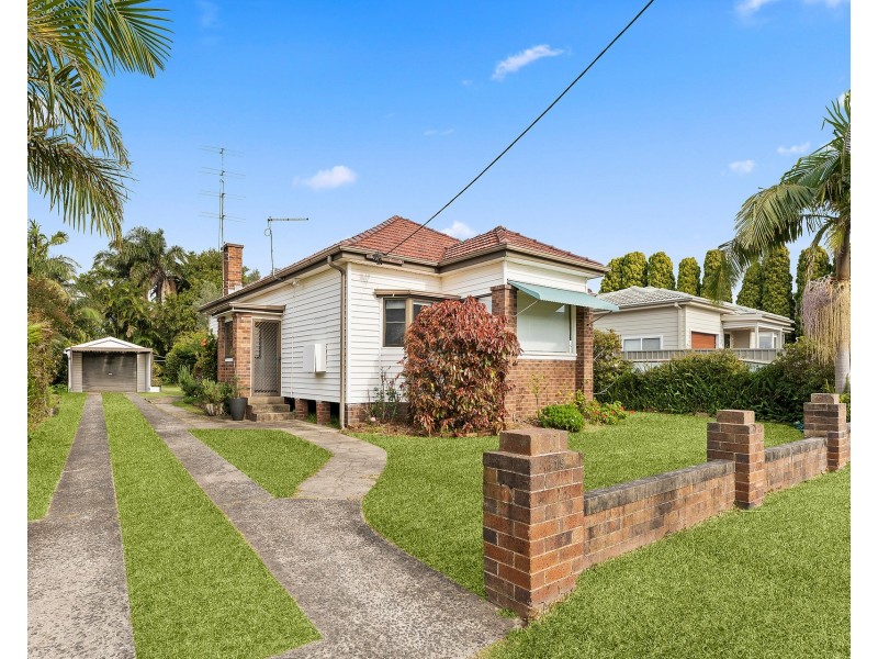 19 Norman Street, Fairy Meadow NSW 2519