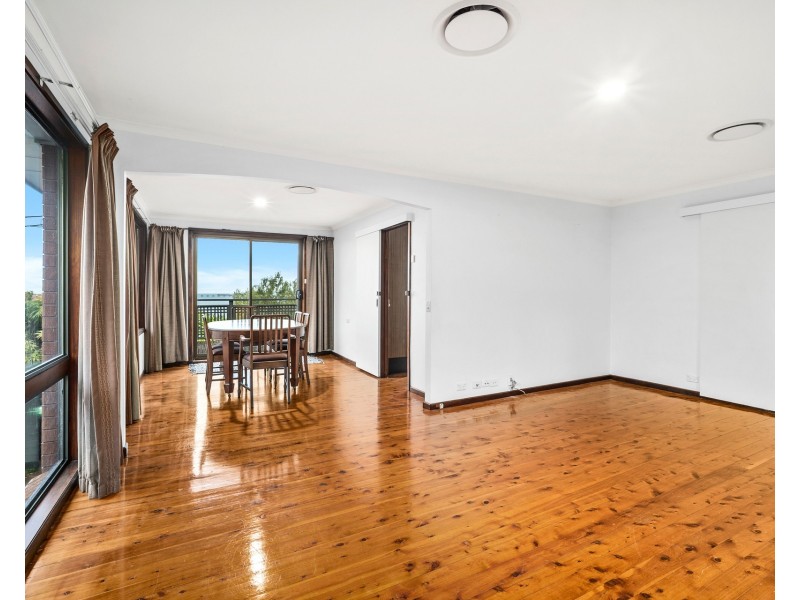 9 Hillcrest Road, Austinmer NSW 2515