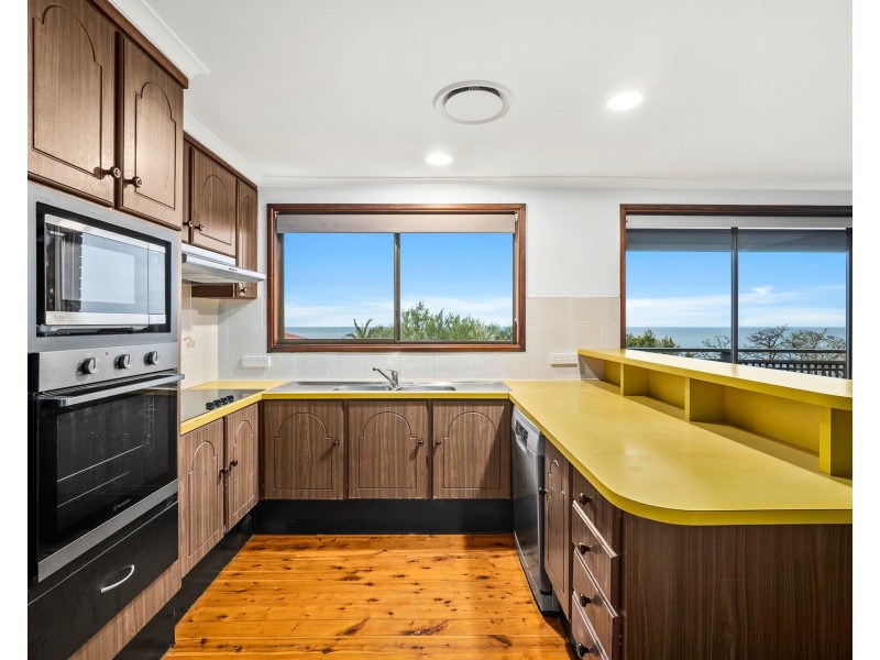 9 Hillcrest Road, Austinmer NSW 2515
