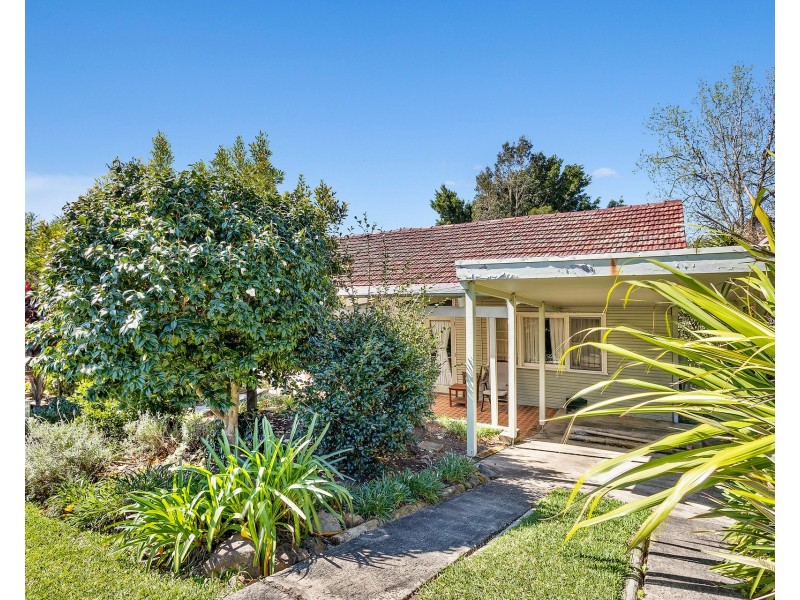 11 Valetta Street, West Wollongong NSW 2500