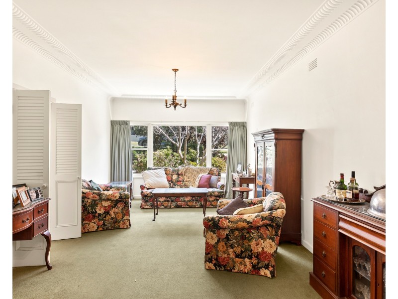 11 Valetta Street, West Wollongong NSW 2500