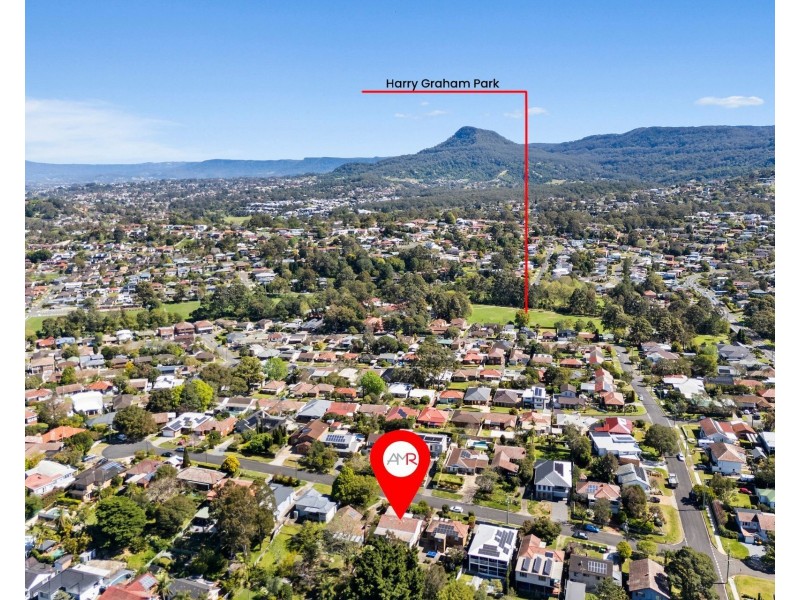 11 Valetta Street, West Wollongong NSW 2500