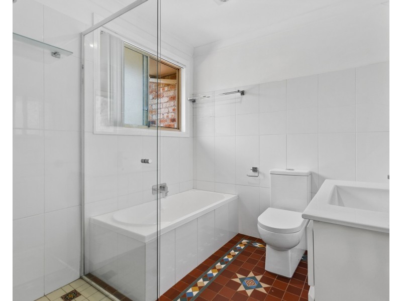 1/14 George Street, Thirroul NSW 2515