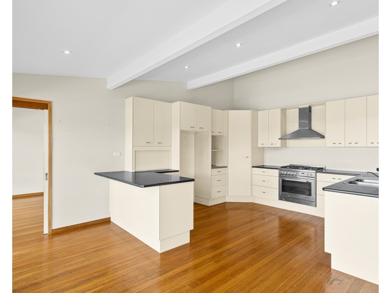 174 Farmborough Road, Farmborough Heights NSW 2526