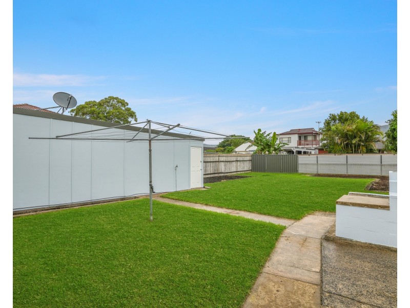 26 Cawley Street, Bellambi NSW 2518