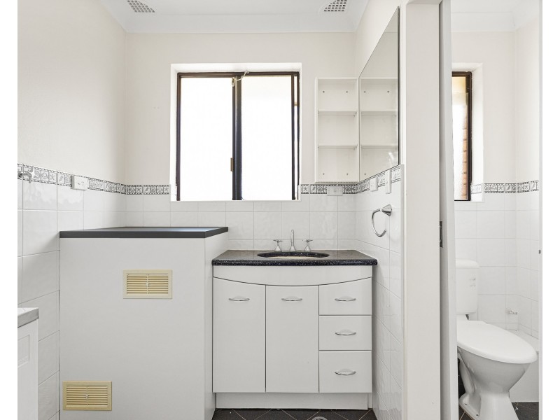 3/40 Pleasant Avenue, North Wollongong NSW 2500