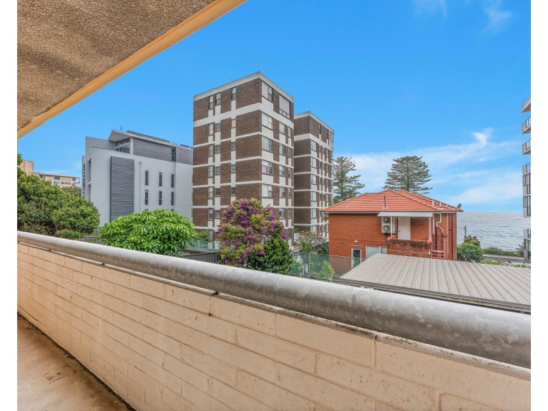 2/35-37 Corrimal Street, Wollongong NSW 2500
