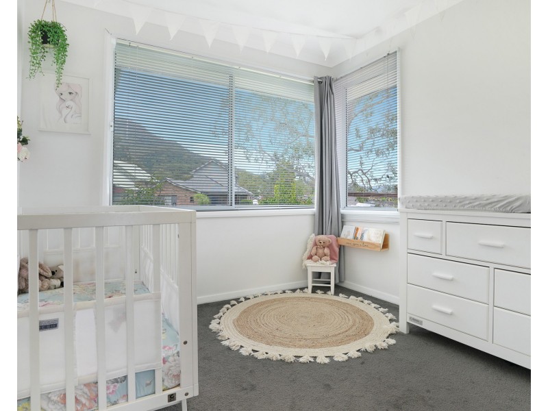 323 Farmborough Road, Farmborough Heights NSW 2526