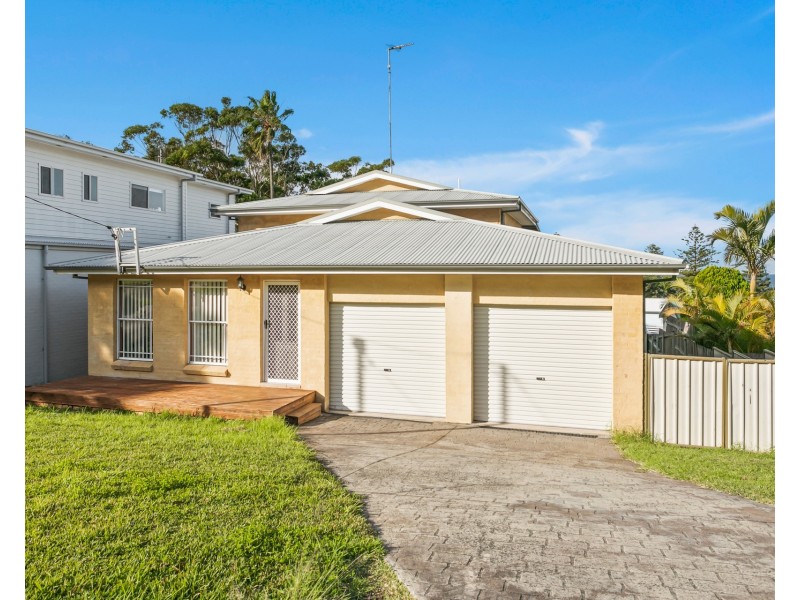 12 Elanora Place, Coledale NSW 2515