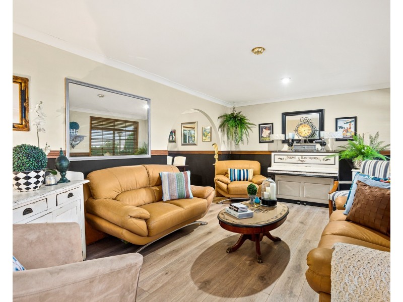 30 Hillside Drive, Albion Park NSW 2527