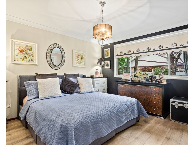 30 Hillside Drive, Albion Park NSW 2527