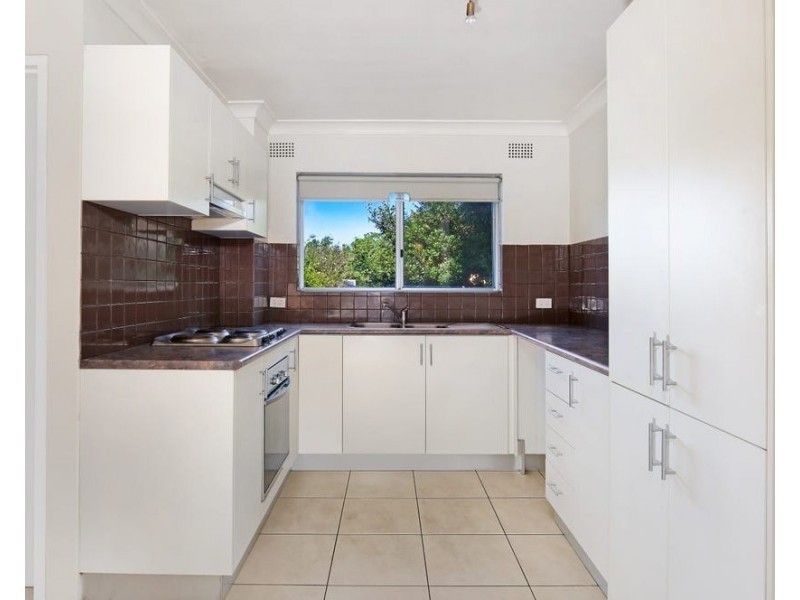 3/11 England Street, West Wollongong NSW 2500