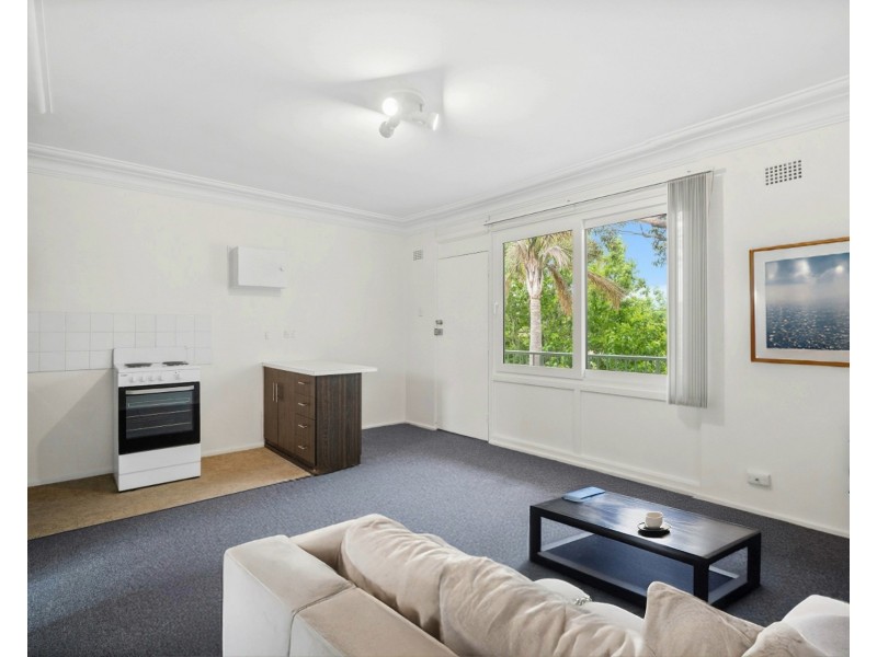 11/7 Pleasant Avenue, Wollongong NSW 2500