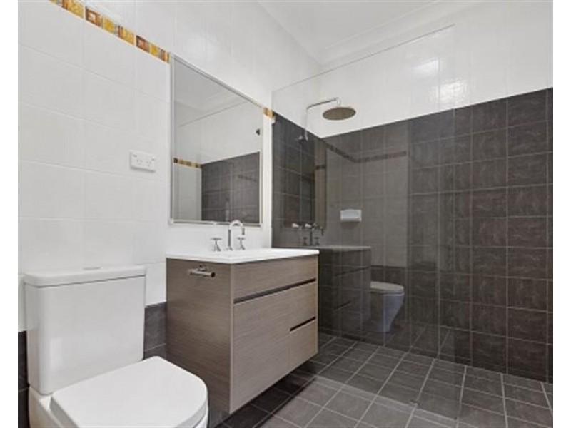 2/61 Moore Street, Austinmer NSW 2515