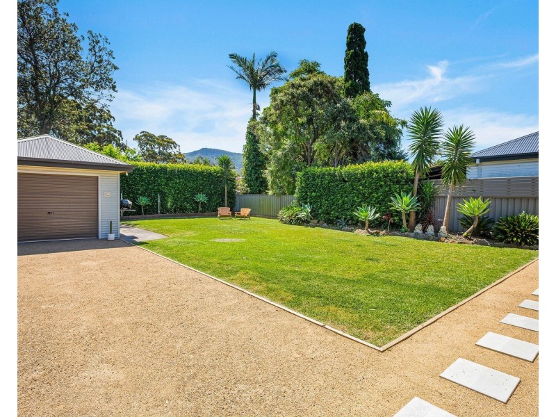 16 Dalton Street, Towradgi NSW 2518