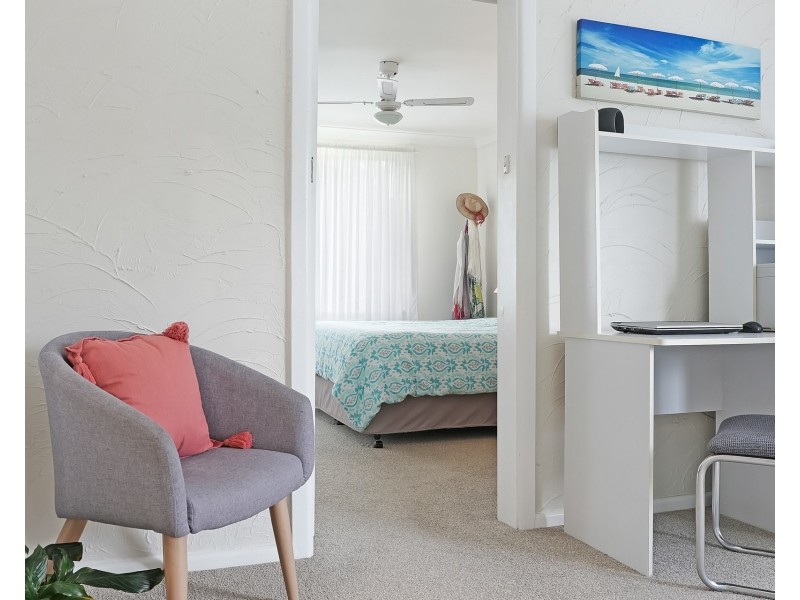 70 Euroka Street, West Wollongong NSW 2500