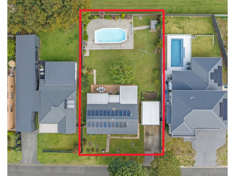 70 Euroka Street, West Wollongong NSW 2500