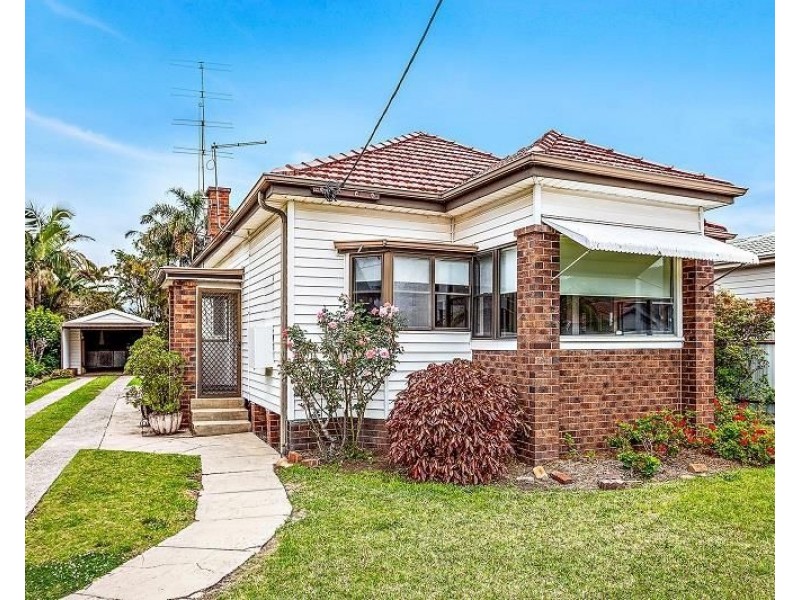 19 Norman Street, Fairy Meadow NSW 2519