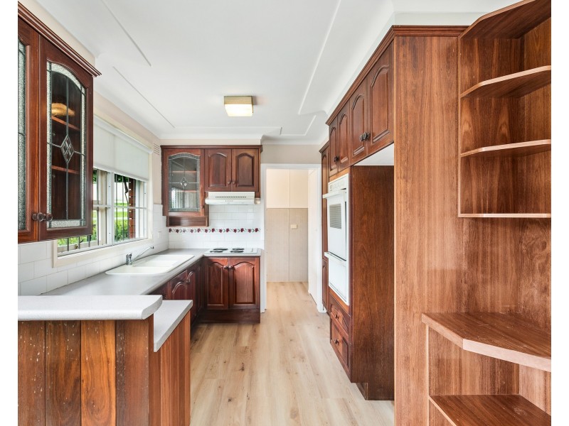 19 Harkness Avenue, Keiraville NSW 2500
