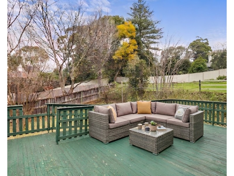 19 Harkness Avenue, Keiraville NSW 2500
