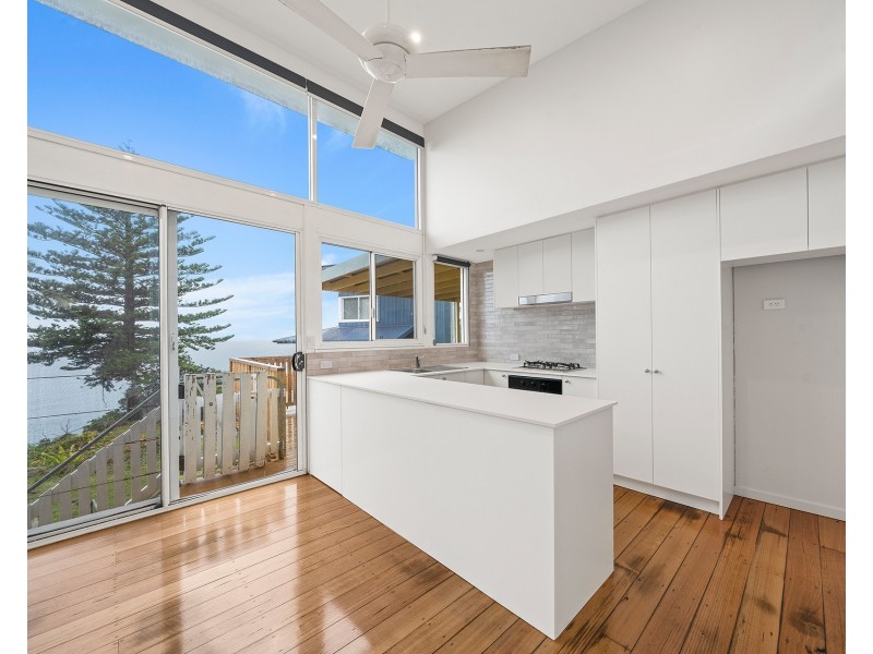 303 Lawrence Hargrave Drive, Clifton NSW 2515