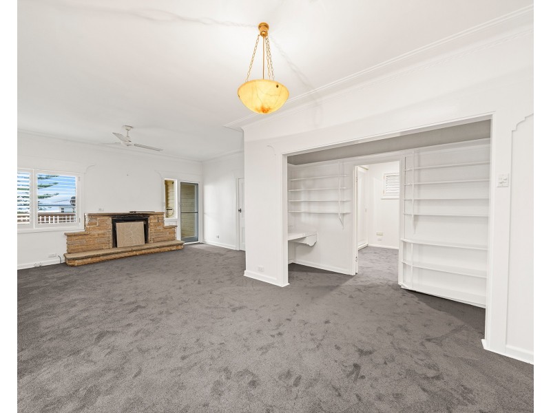 303 Lawrence Hargrave Drive, Clifton NSW 2515
