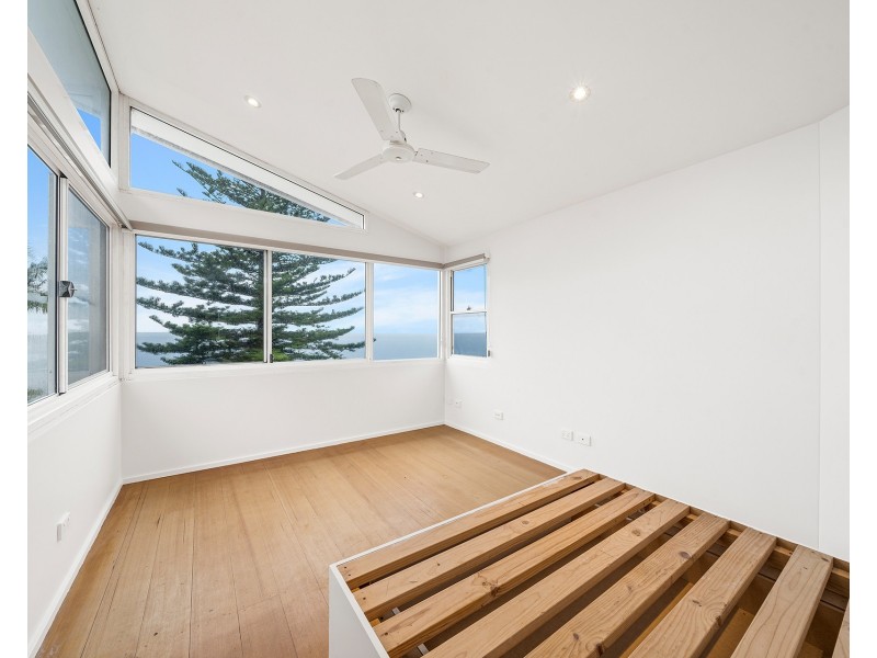303 Lawrence Hargrave Drive, Clifton NSW 2515