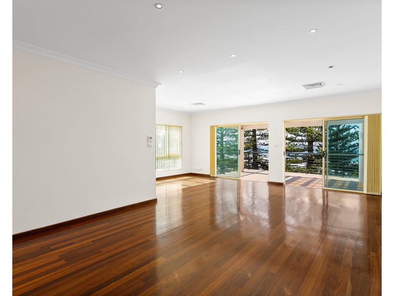 1/110 Lawrence Hargrave Drive, Austinmer NSW 2515