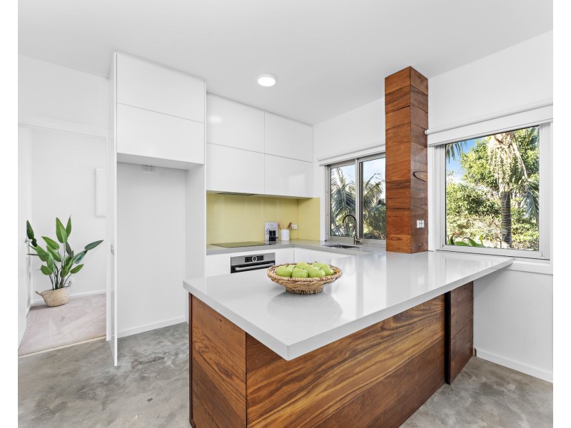 1/20 Seaview Crescent, Stanwell Park NSW 2508