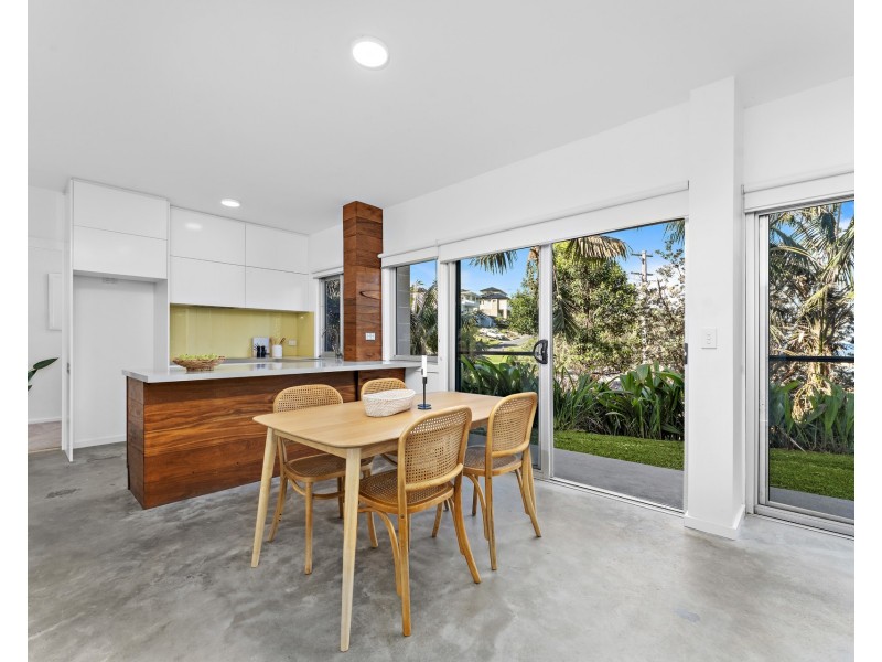 1/20 Seaview Crescent, Stanwell Park NSW 2508