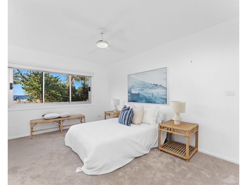 1/20 Seaview Crescent, Stanwell Park NSW 2508