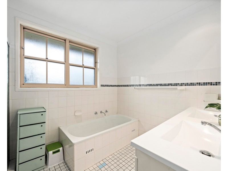 6/28 Balmoral Street, Balgownie NSW 2519