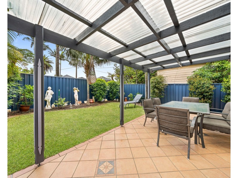 4/17 Bath Street, Thirroul NSW 2515
