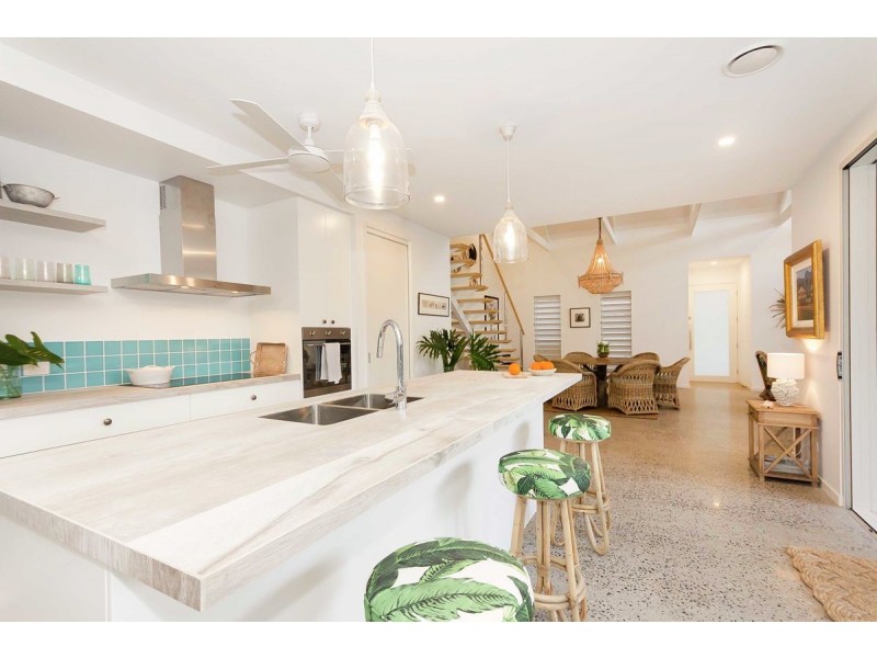 11 Craven Close (Port Beach Houses), Port Douglas QLD 4877