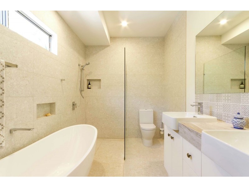 11 Craven Close (Port Beach Houses), Port Douglas QLD 4877